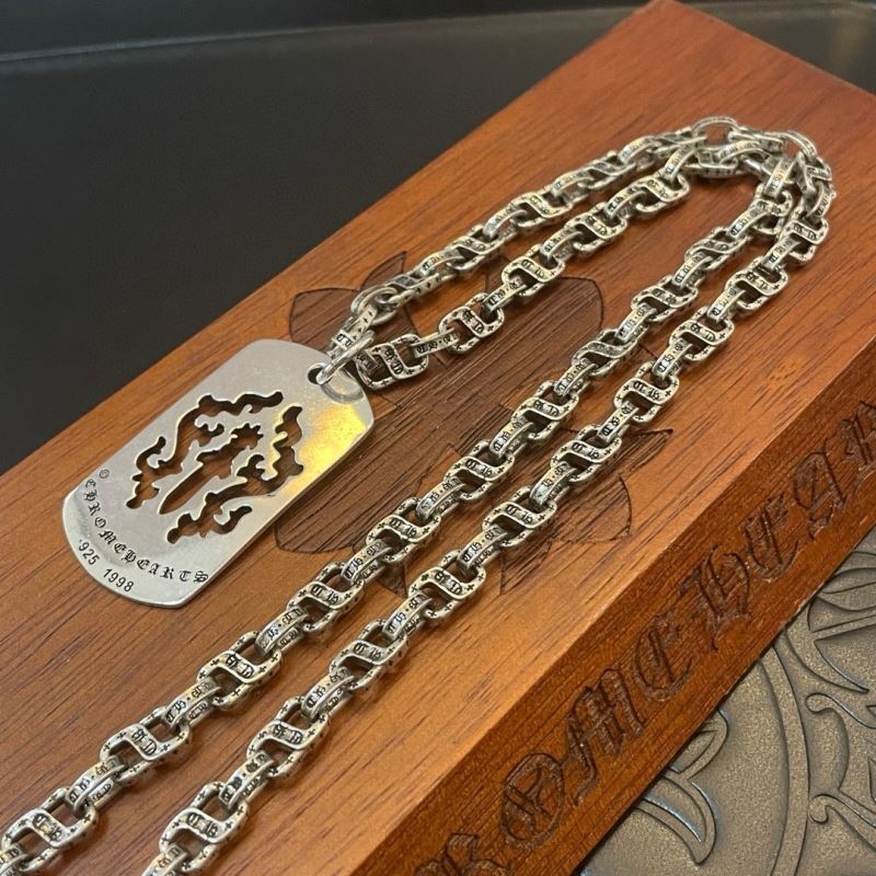 Ch*0me He**ts necklaces